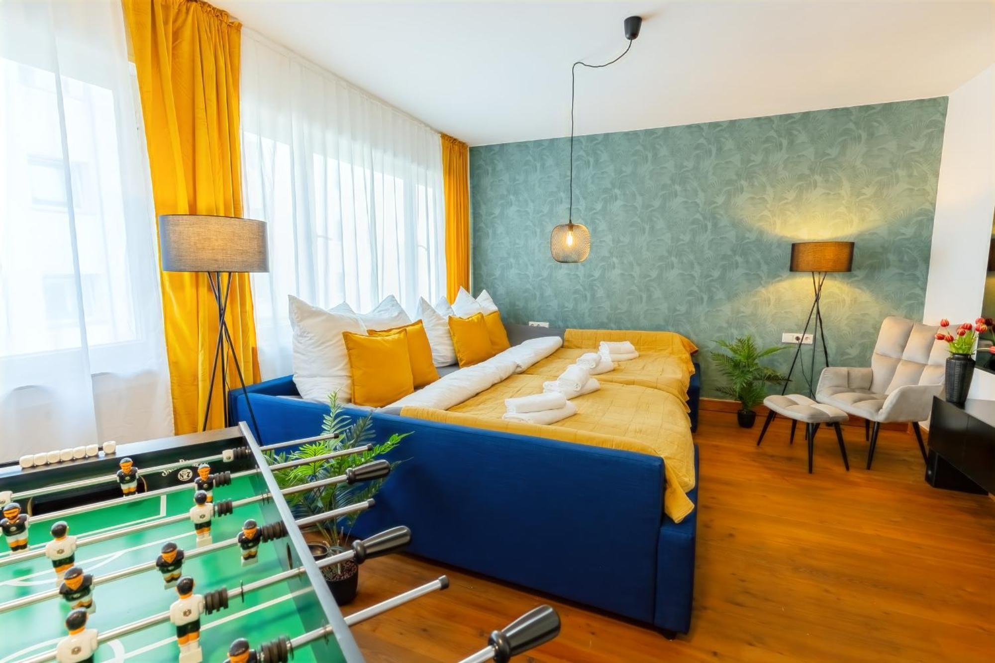 The Big Muenster Fuer Bis Zu 12, Whirlpool, Sauna, Zentral, Tischfussball, Balkon, Gasgrill أولم المظهر الخارجي الصورة